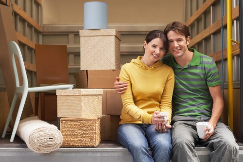 Local moving team handling access challenges in Knightsbridge