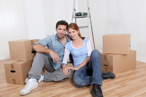 Checklist and packing materials for removals in Knightsbridge