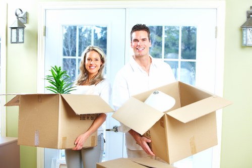 Safe and insured removals service in action